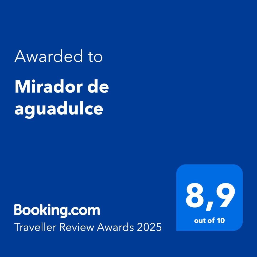 Mirador De Aguadulce Holiday home *